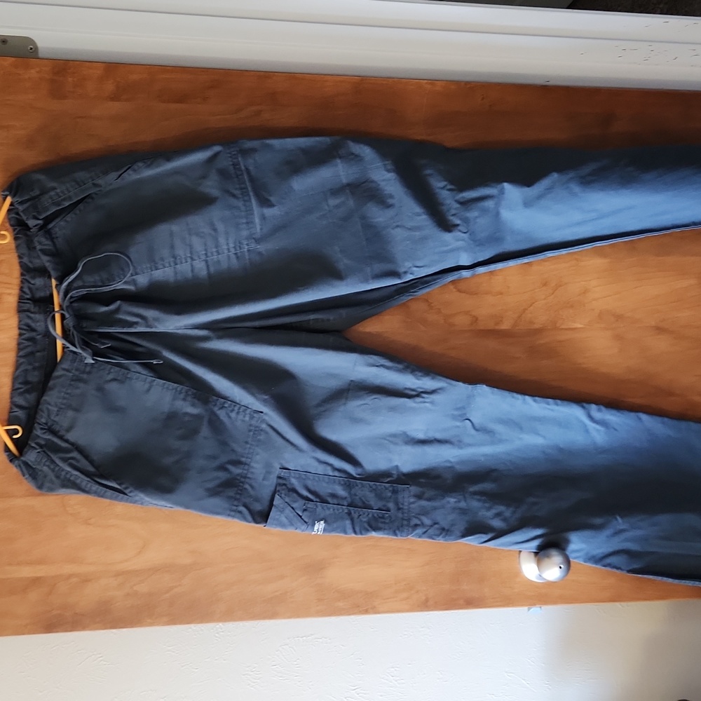 Scrub pants